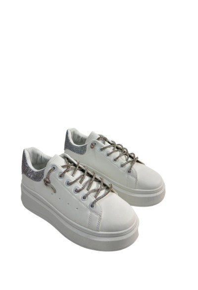 SNEAKERS ΜΕ ΣΤΡΑΣ ΚΟΡΔΟΝΙΑ