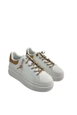 SNEAKERS ΜΕ ΣΤΡΑΣ ΚΟΡΔΟΝΙΑ
